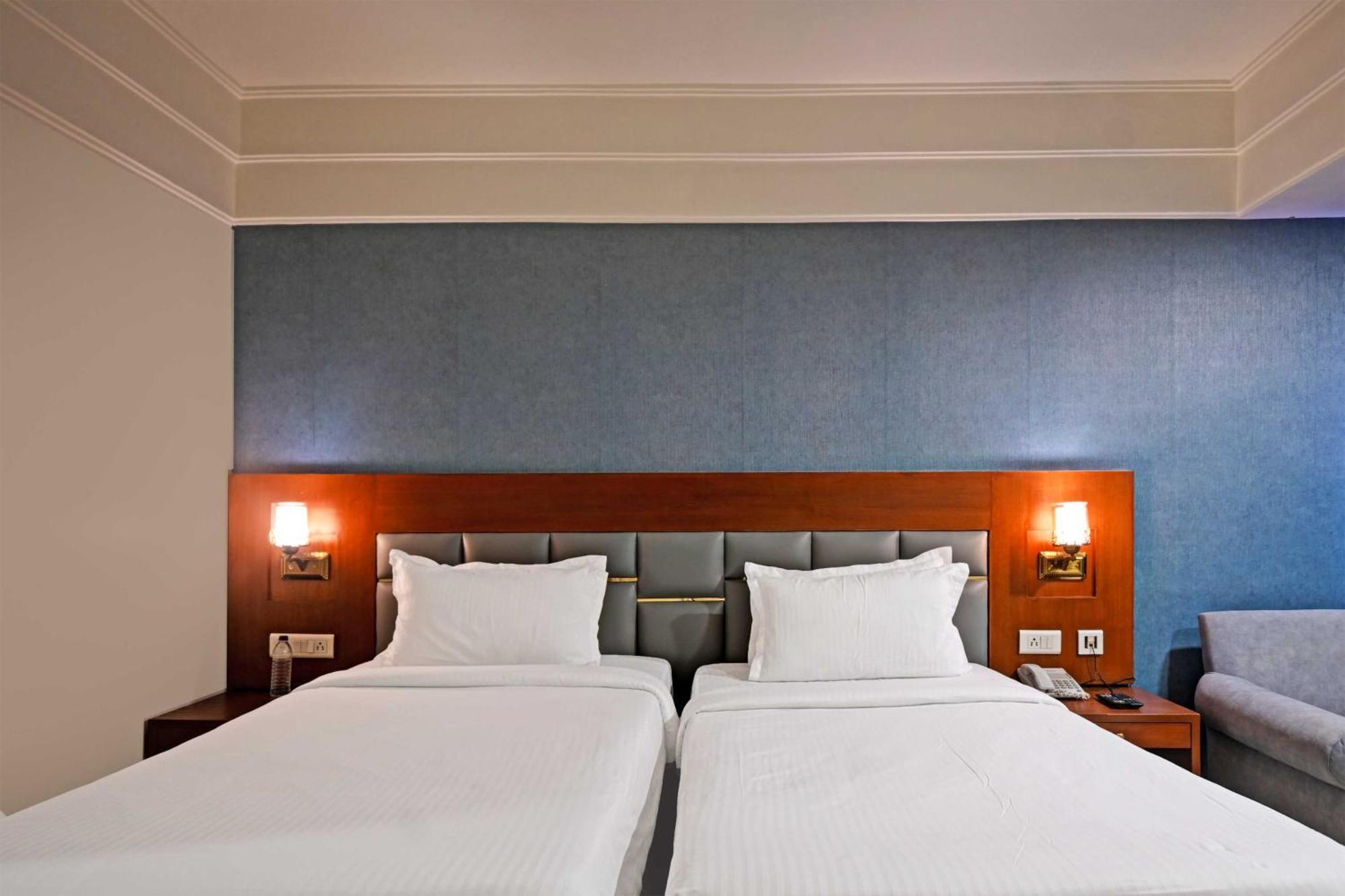 Hotel Palette Madhapur Hyderabad Esterno foto